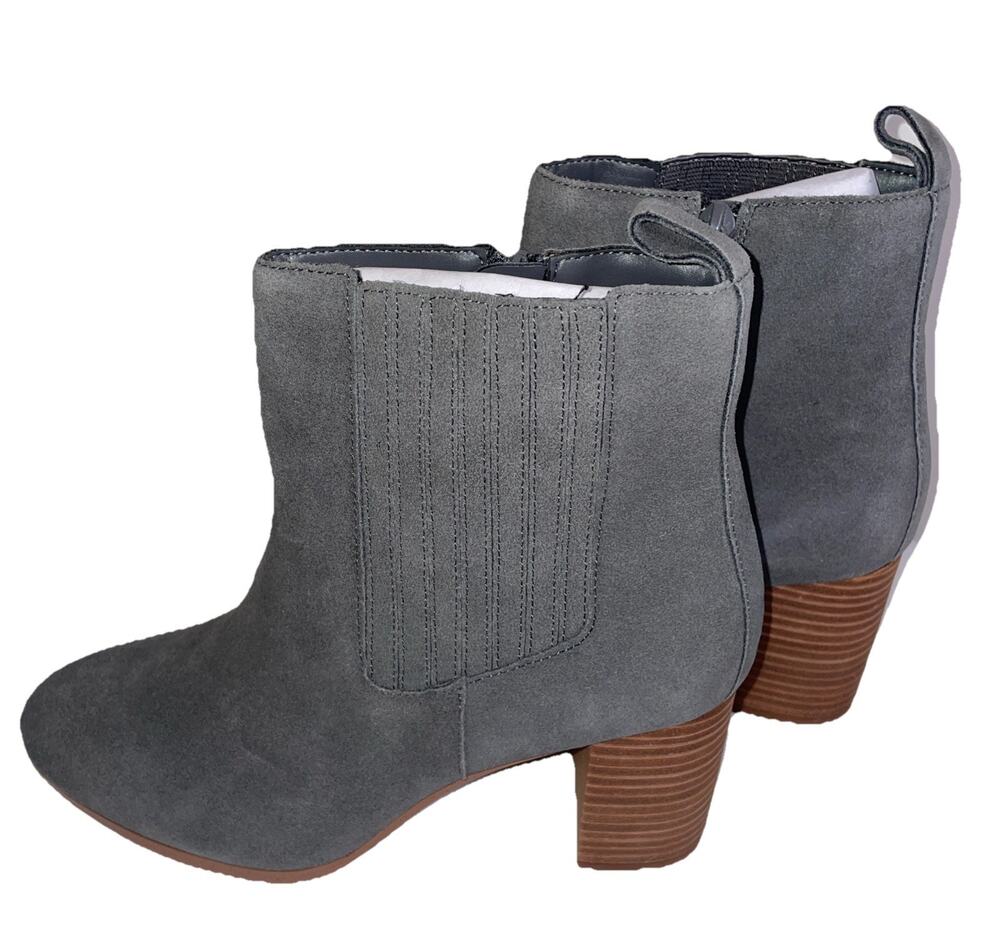 Violet & Red Meaghan Heeled Suede Leather Bootie Sz 8.5M Dark Grey